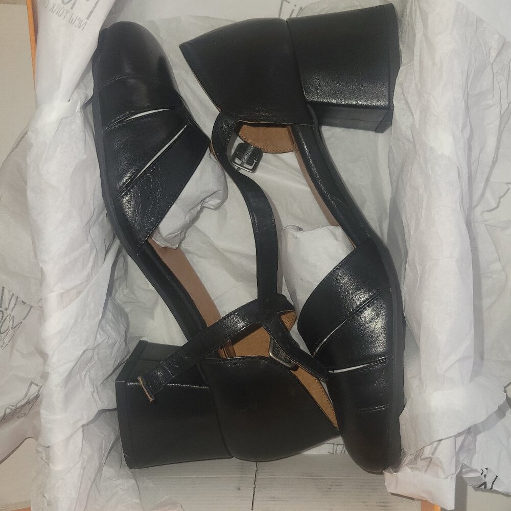 NIB Miz Mooz Storie